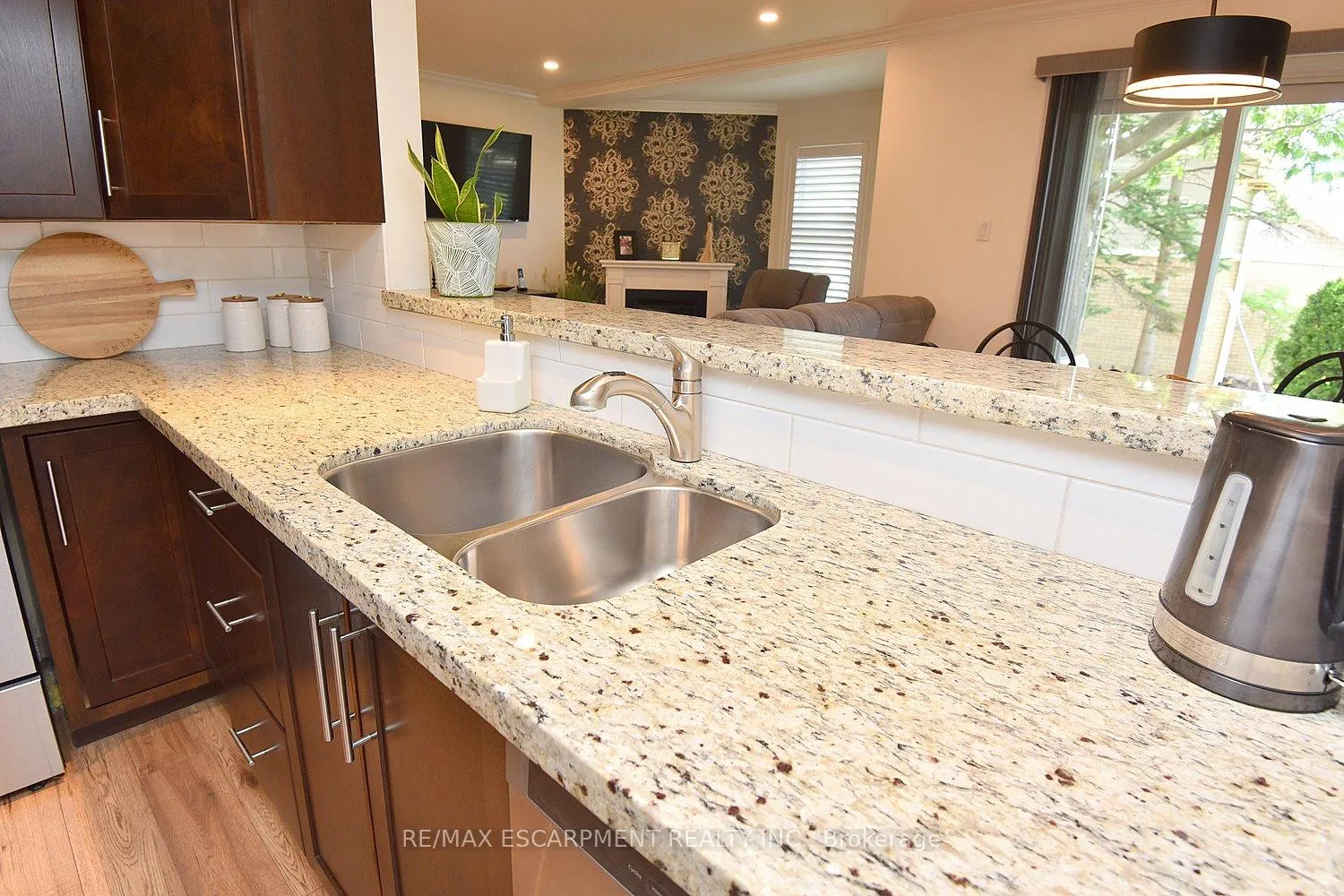 Photo 18 of Unit 77, 2530 Northampton Boulevard, Burlington, Headon — HOMEH