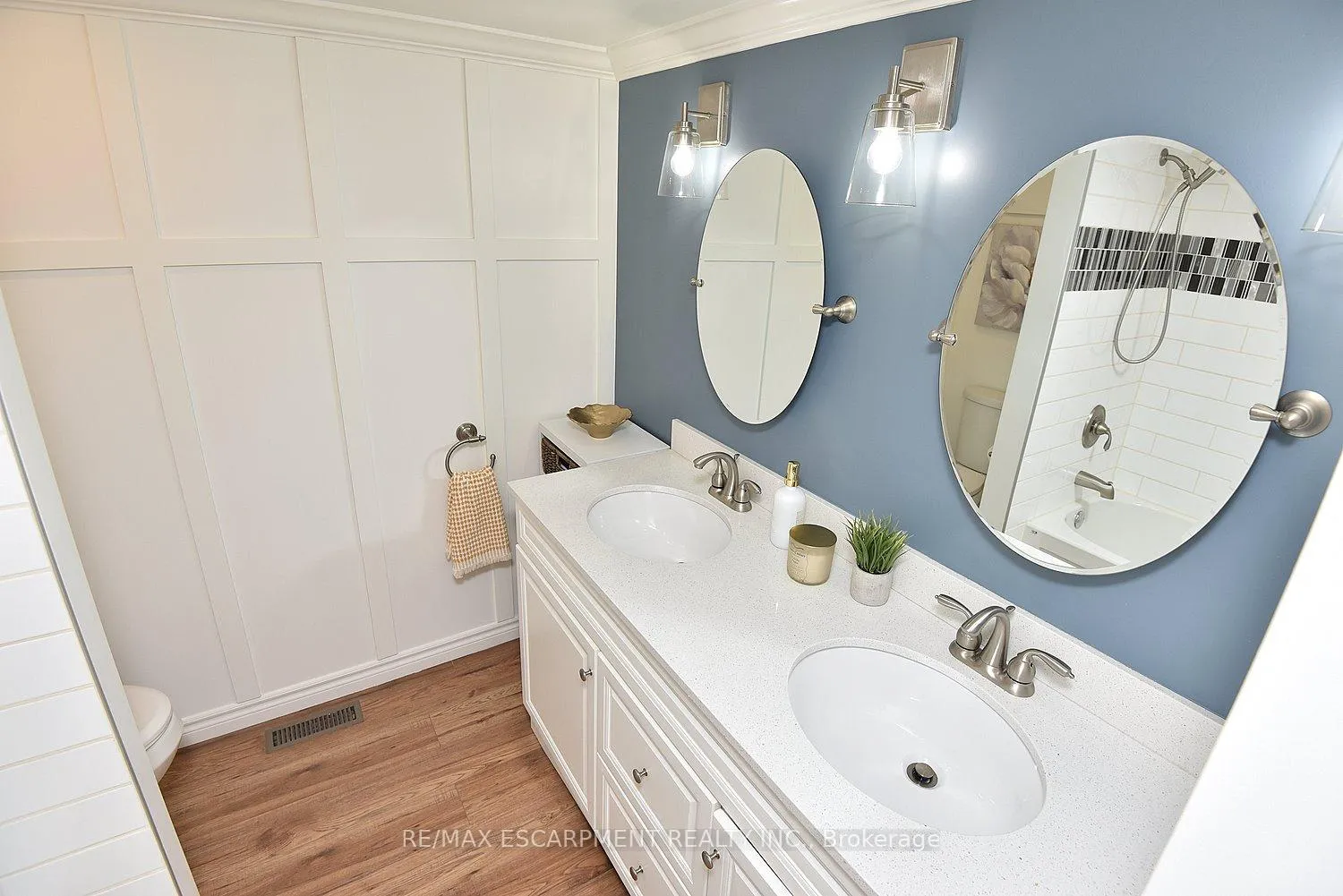 Photo 28 of Unit 77, 2530 Northampton Boulevard, Burlington, Headon — HOMEH