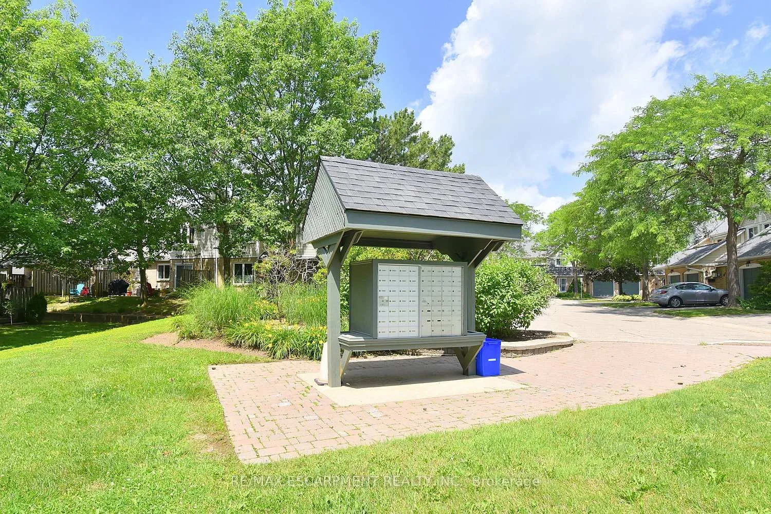 Photo 42 of Unit 77, 2530 Northampton Boulevard, Burlington, Headon — HOMEH