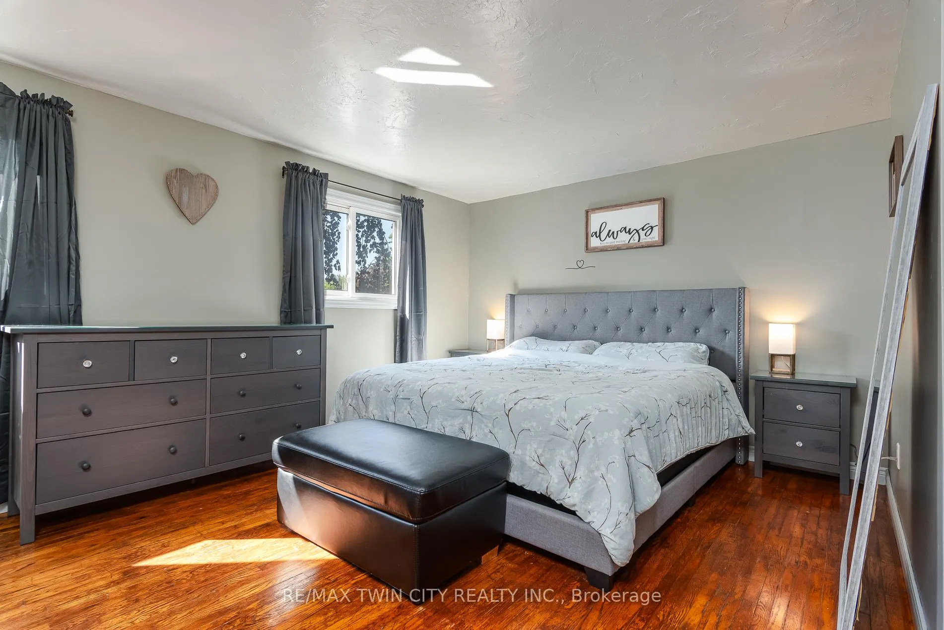Photo 39 of 162 Parkside Drive E, Centre Wellington, Fergus — HOMEH