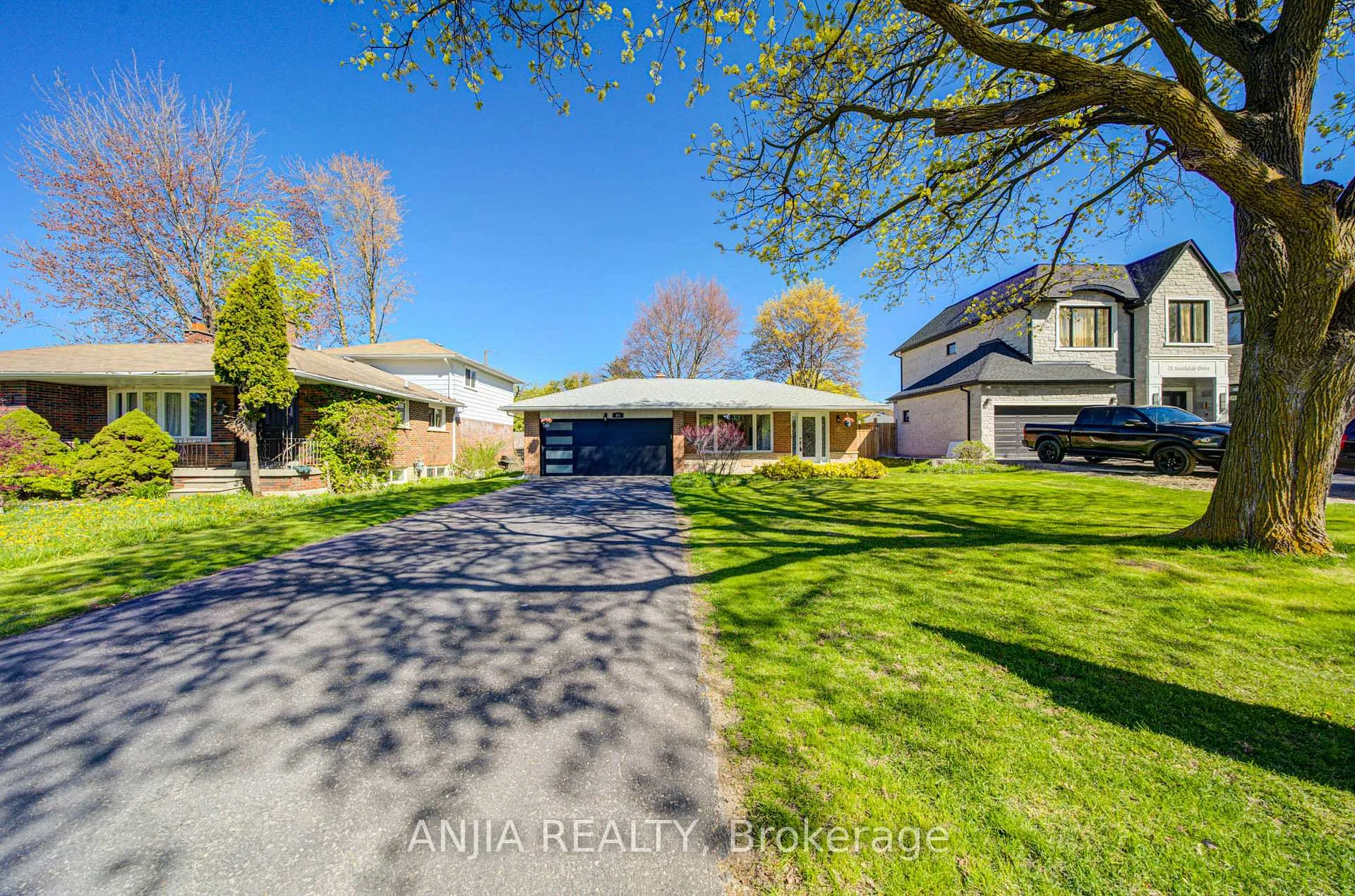Photo 1 of 80 Southdale Drive, Markham, Bullock — HOMEH