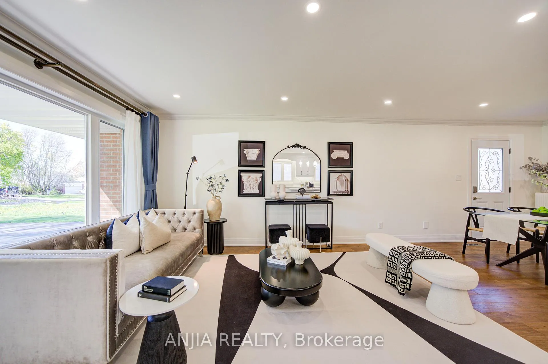 Photo 9 of 80 Southdale Drive, Markham, Bullock — HOMEH