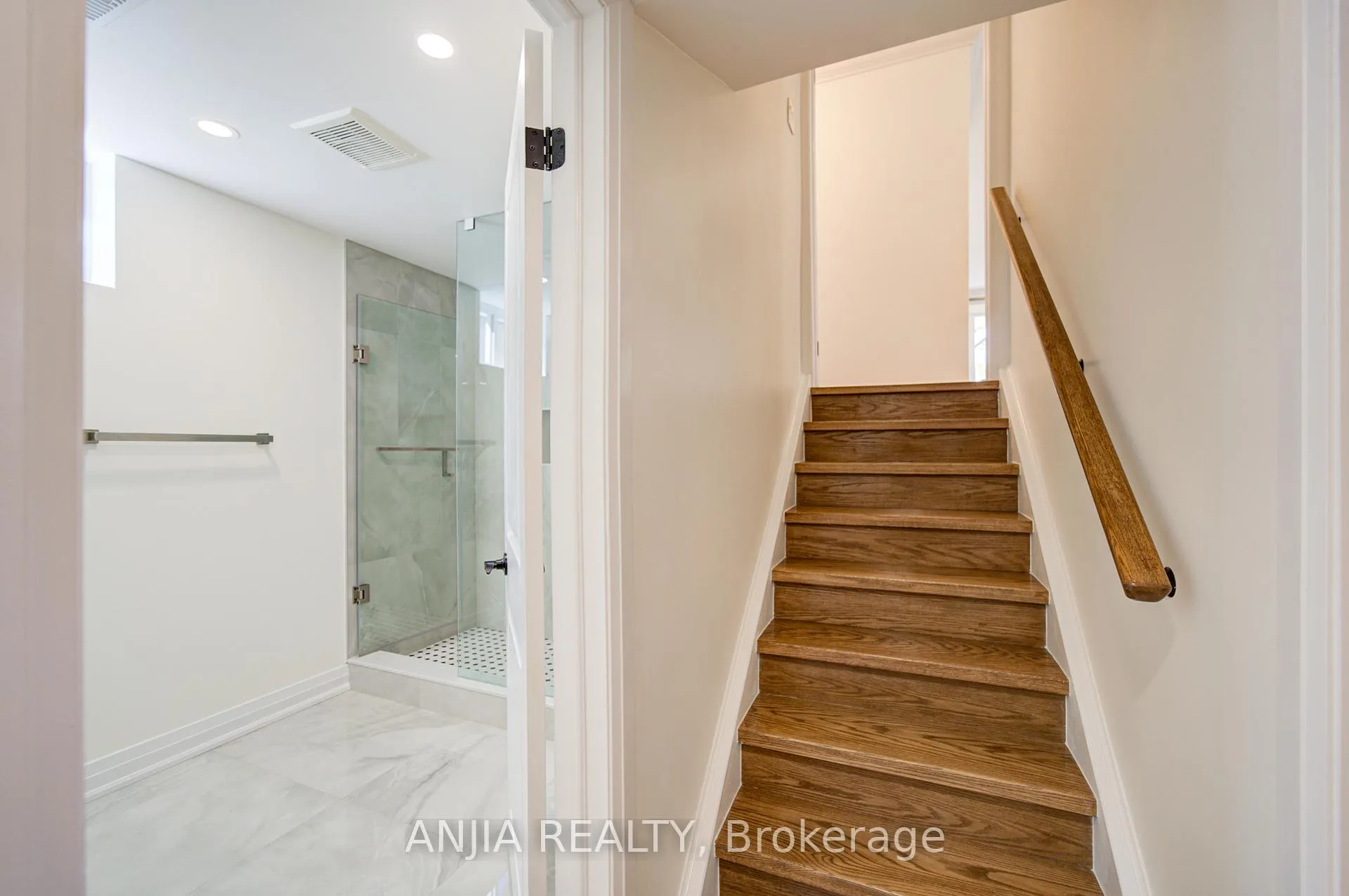 Photo 37 of 80 Southdale Drive, Markham, Bullock — HOMEH