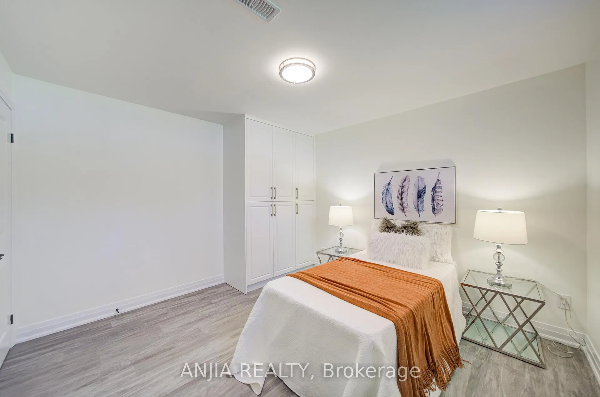 Photo 42 of 80 Southdale Drive, Markham, Bullock — HOMEH