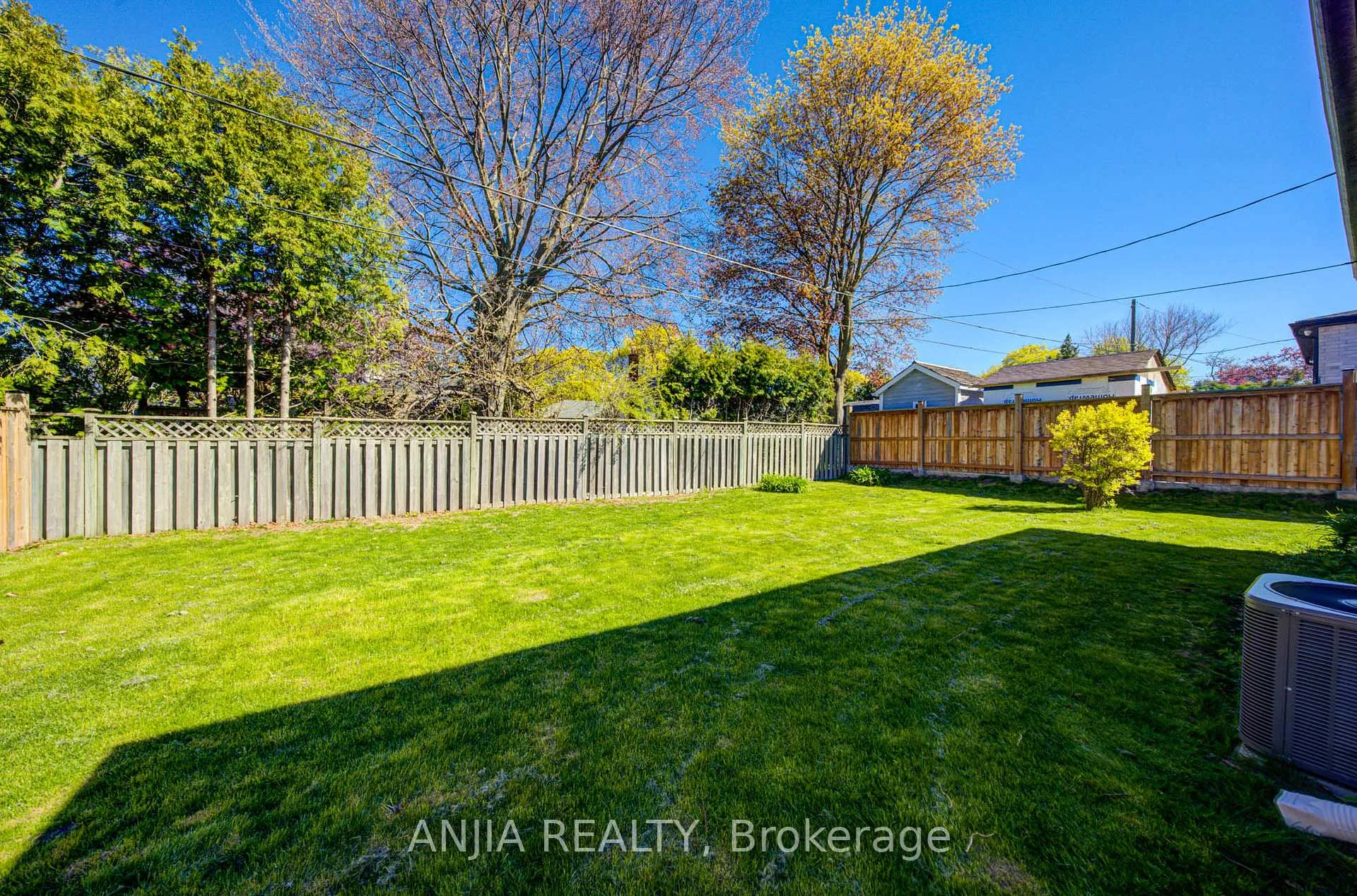 Photo 48 of 80 Southdale Drive, Markham, Bullock — HOMEH