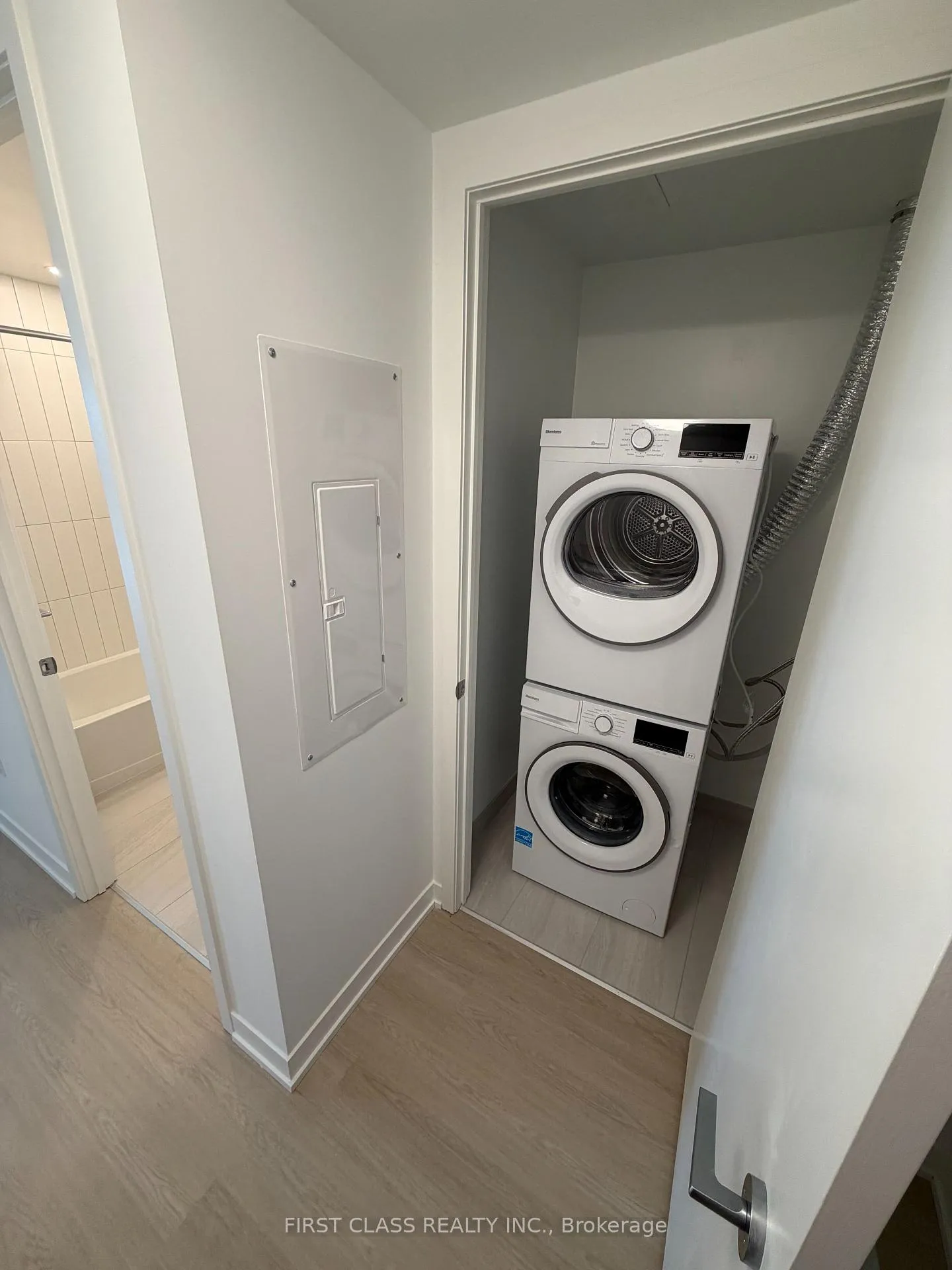 Photo 10 of Unit 615, 151 David Salomon Drive, Toronto, Flemingdon Park — HOMEH