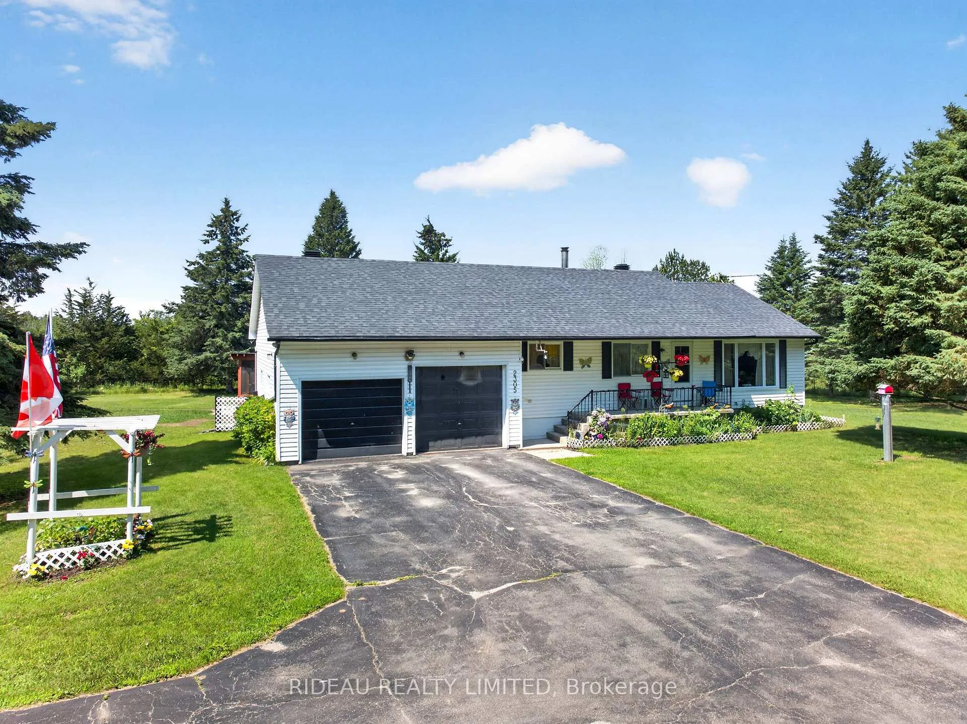 Photo 1 of 2305 Harlem Road, Rideau Lakes, Rideau Lakes (Bastard) Twp — HOMEH