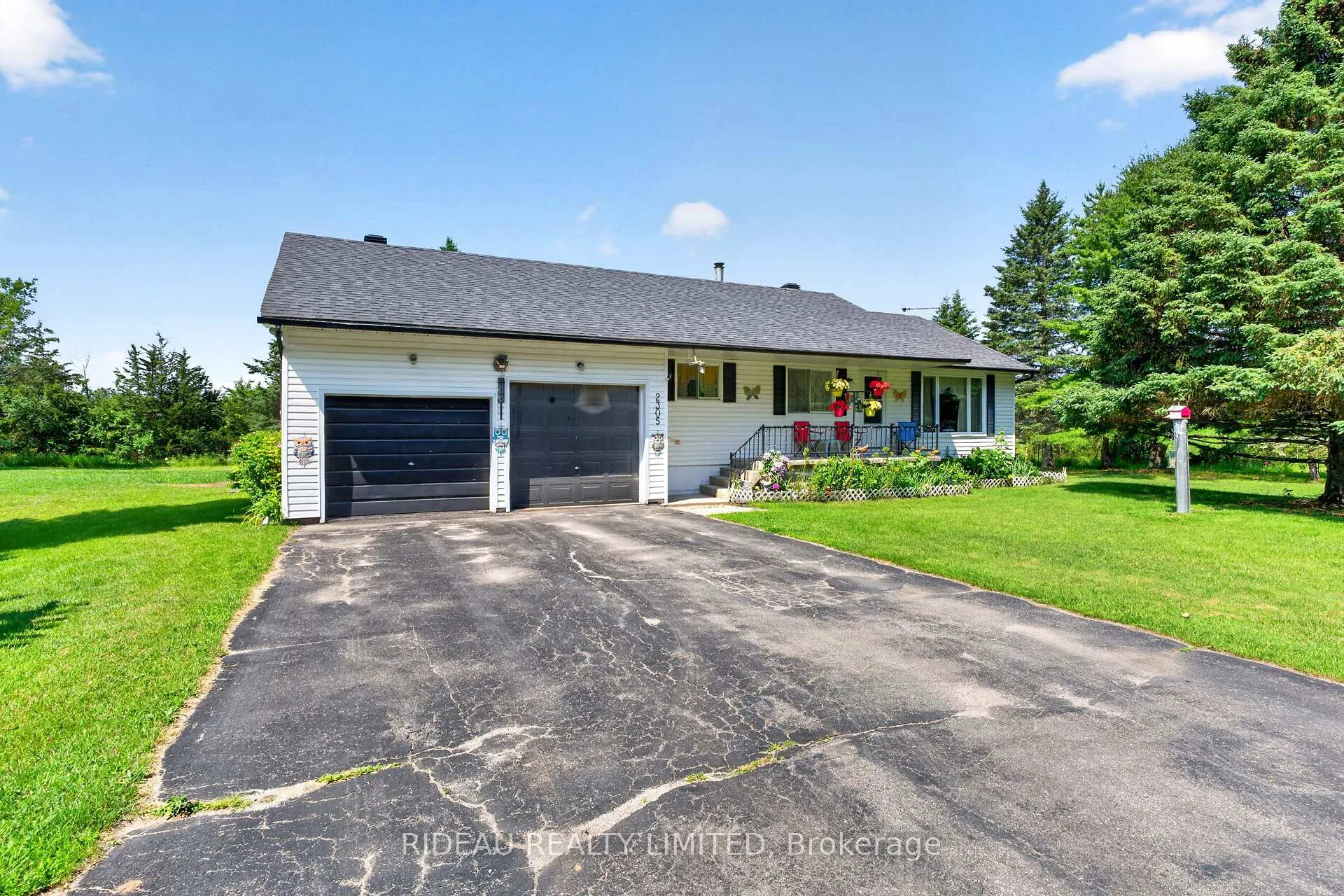 Photo 2 of 2305 Harlem Road, Rideau Lakes, Rideau Lakes (Bastard) Twp — HOMEH