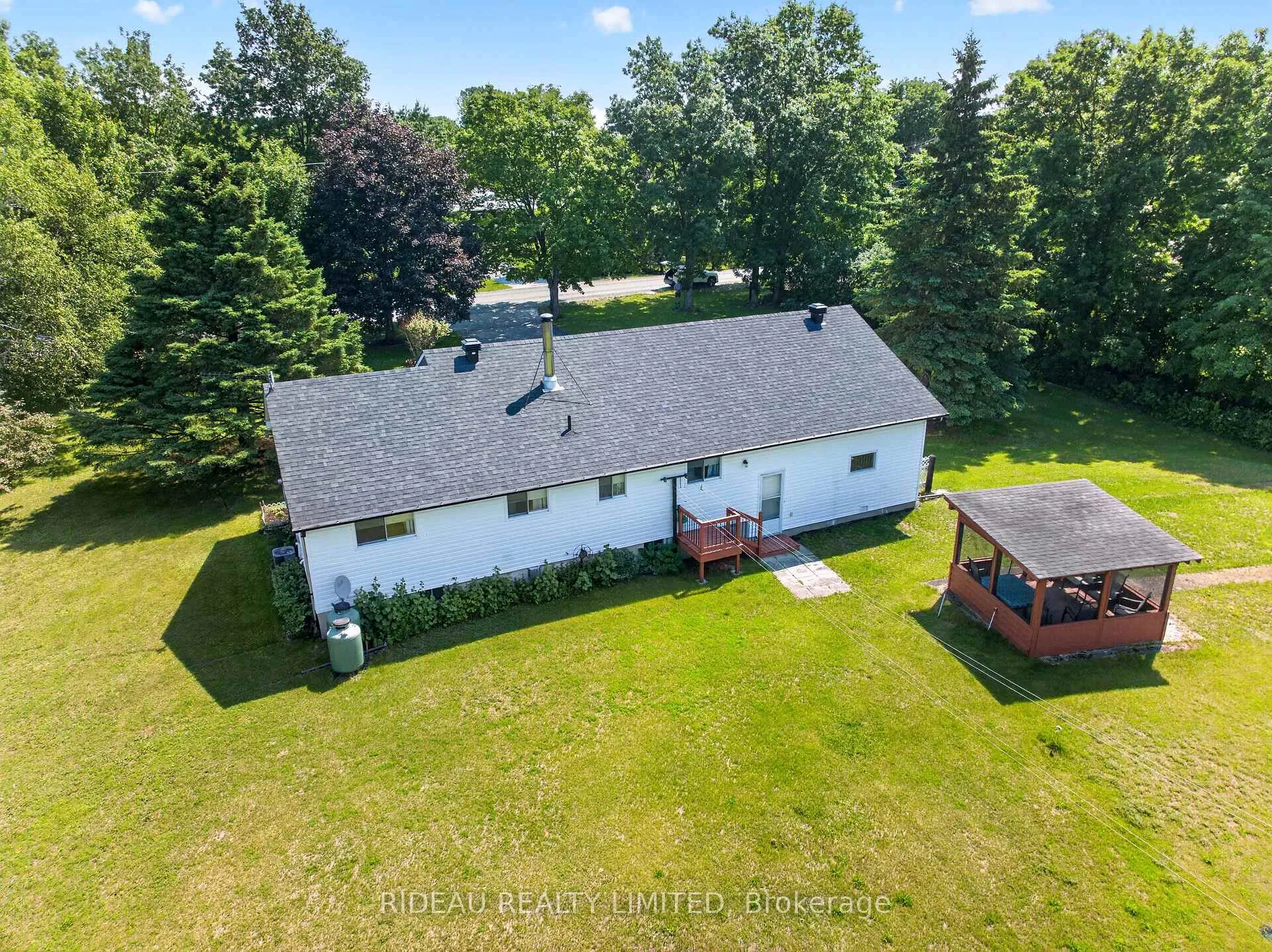 Photo 5 of 2305 Harlem Road, Rideau Lakes, Rideau Lakes (Bastard) Twp — HOMEH