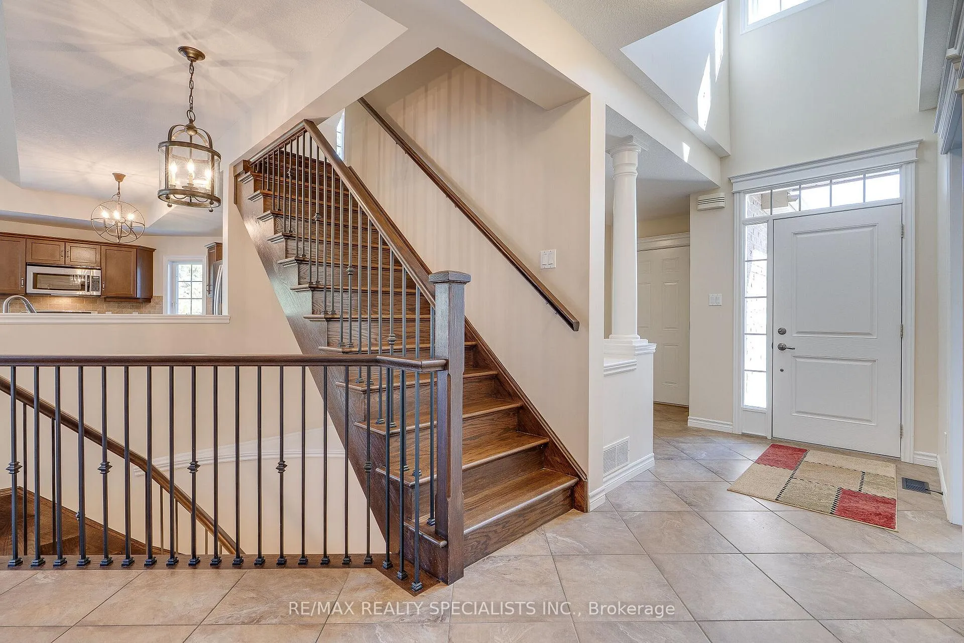 Photo 5 of Unit 2, 3 Reddington Drive, Caledon, Palgrave — HOMEH