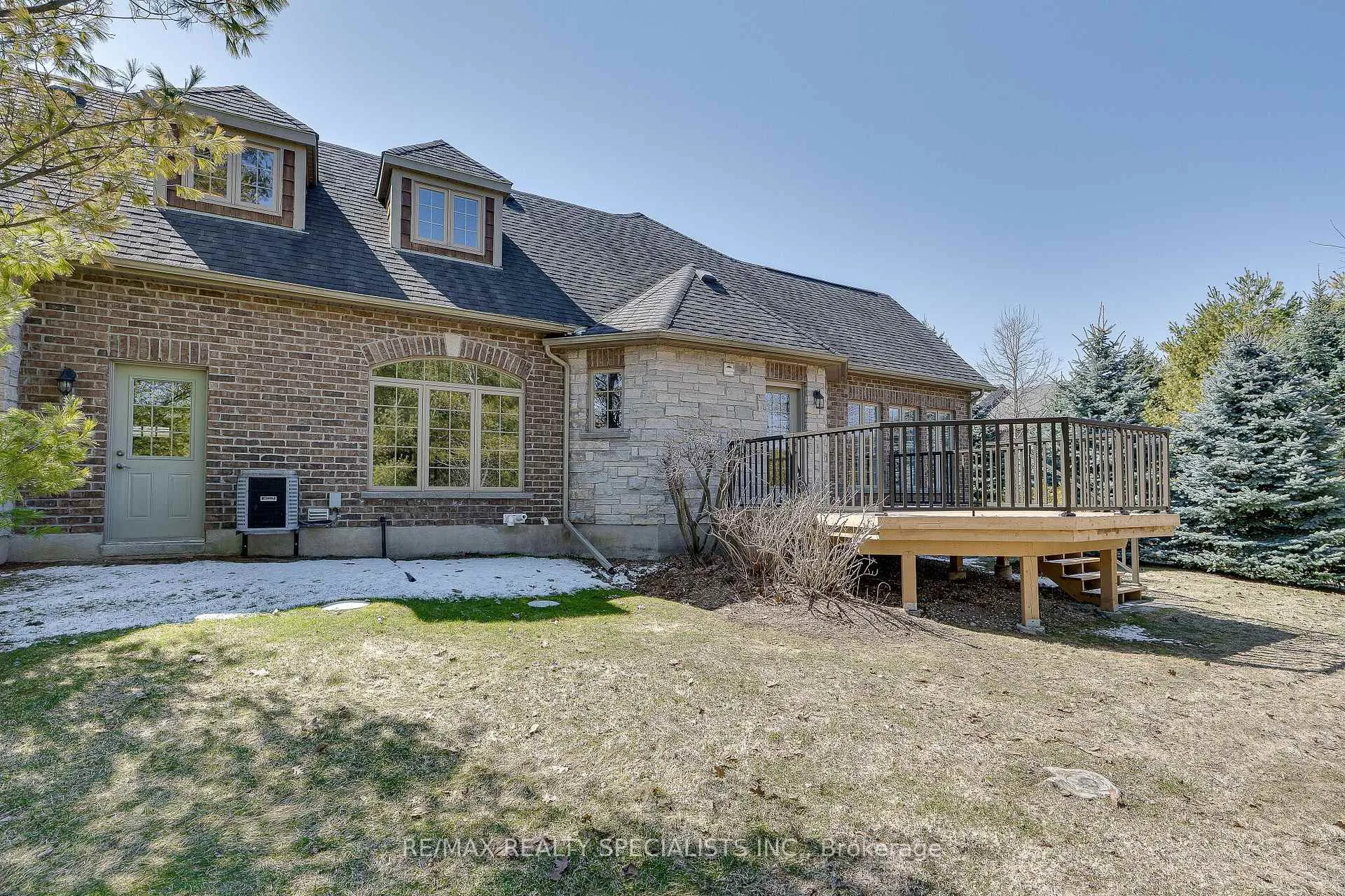 Photo 39 of Unit 2, 3 Reddington Drive, Caledon, Palgrave — HOMEH