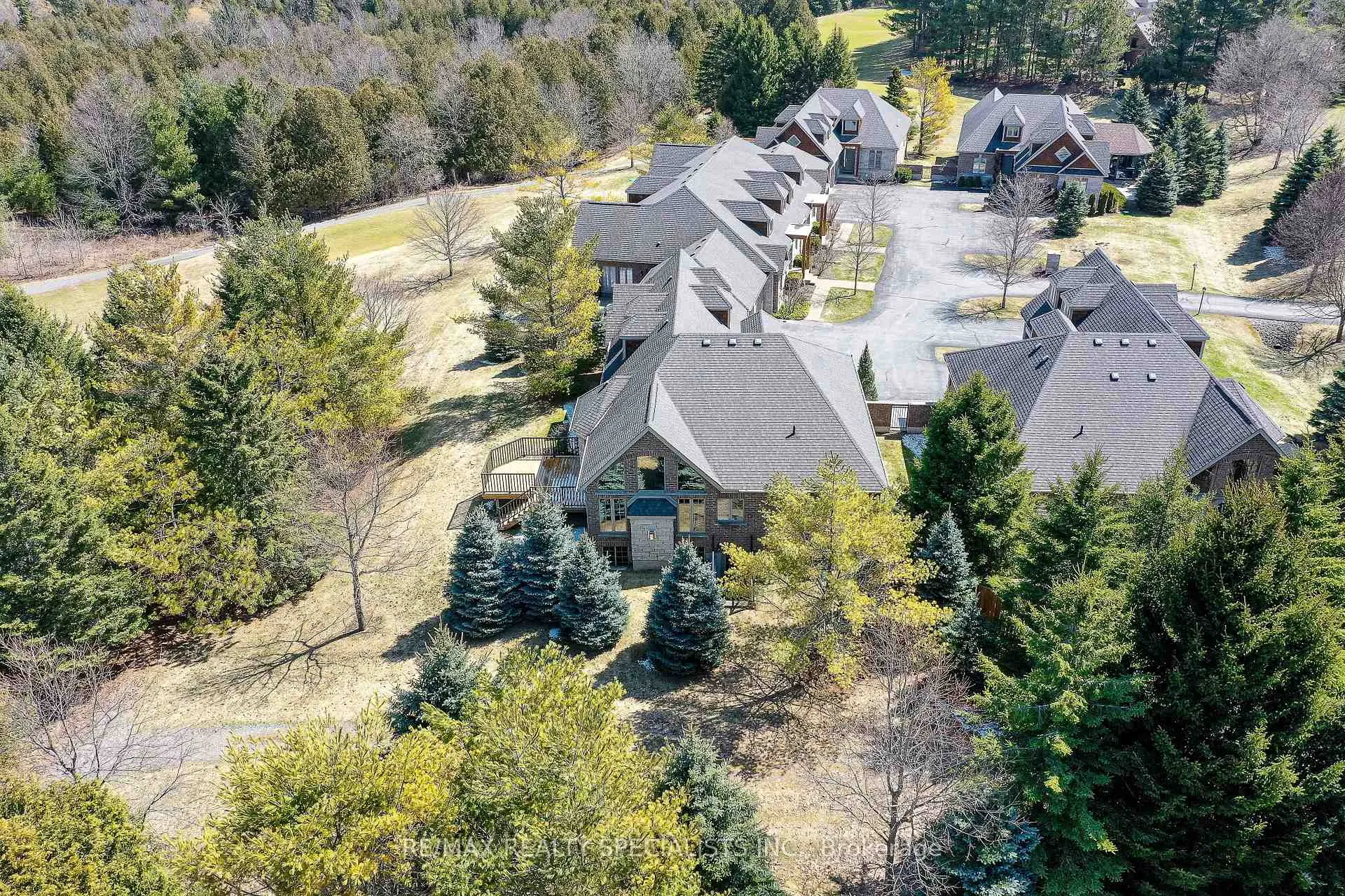 Photo 43 of Unit 2, 3 Reddington Drive, Caledon, Palgrave — HOMEH
