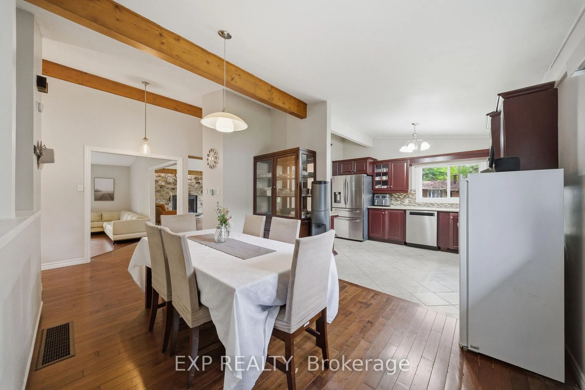 Photo 9 of 136 Resthaven Avenue, Ottawa, Constance Bay — HOMEH