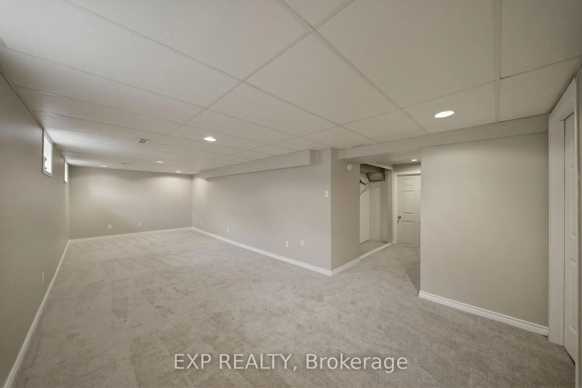 Photo 21 of 136 Resthaven Avenue, Ottawa, Constance Bay — HOMEH