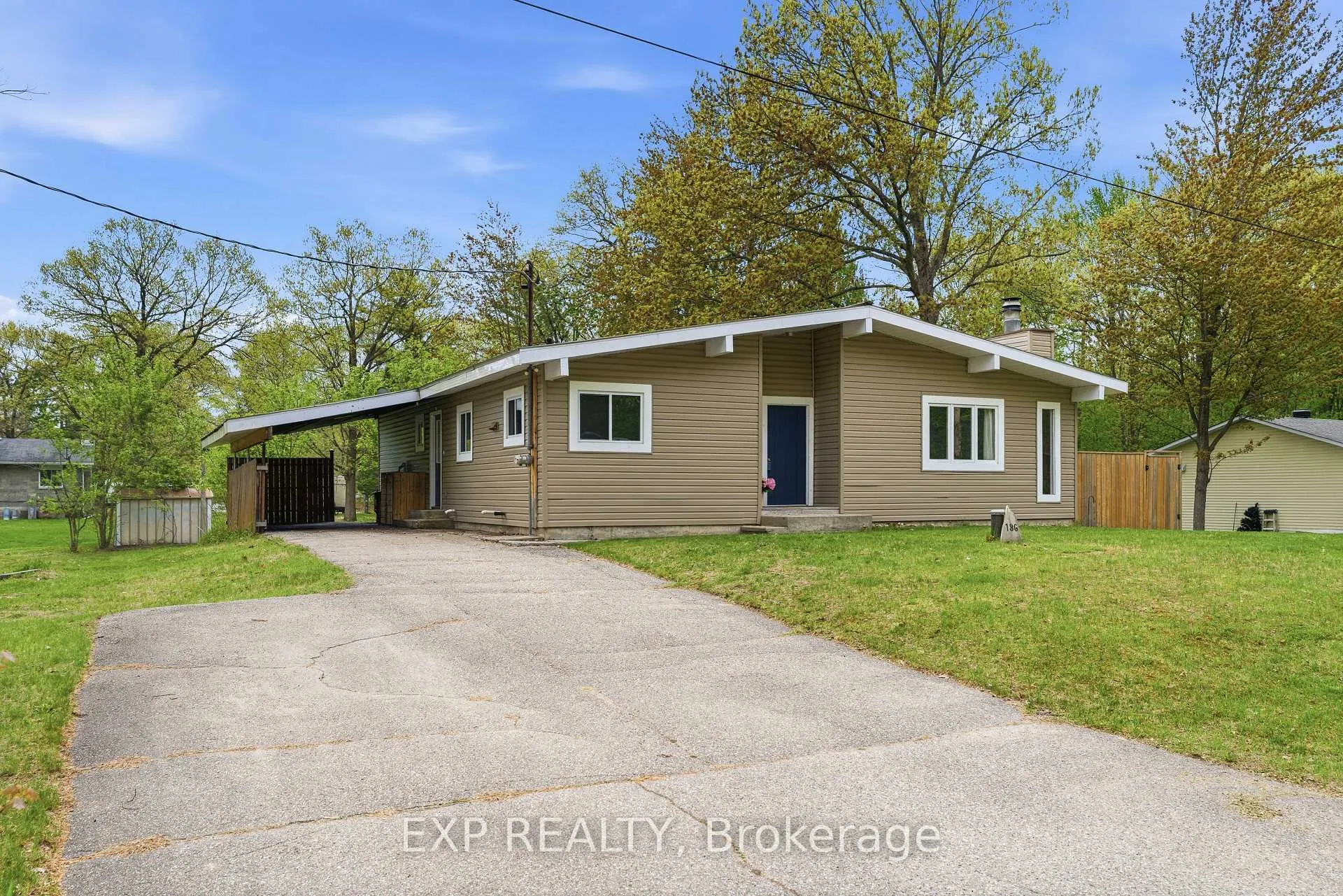 Photo 23 of 136 Resthaven Avenue, Ottawa, Constance Bay — HOMEH
