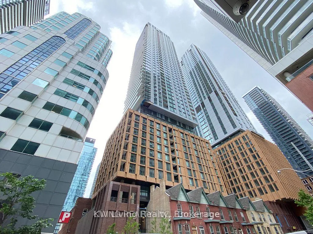 Photo 3 of Unit 2907, 8 Widmer Street, Toronto, Waterfront Communities — HOMEH