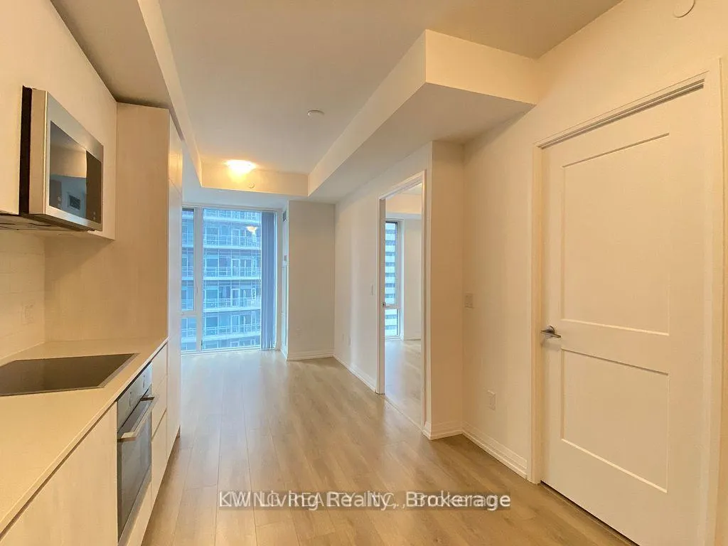 Photo 9 of Unit 2907, 8 Widmer Street, Toronto, Waterfront Communities — HOMEH