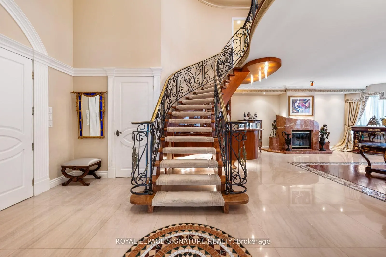 Photo 3 of Unit PH9, 7300 Yonge Street, Vaughan, Crestwood-Springfarm-Yorkhill — HOMEH