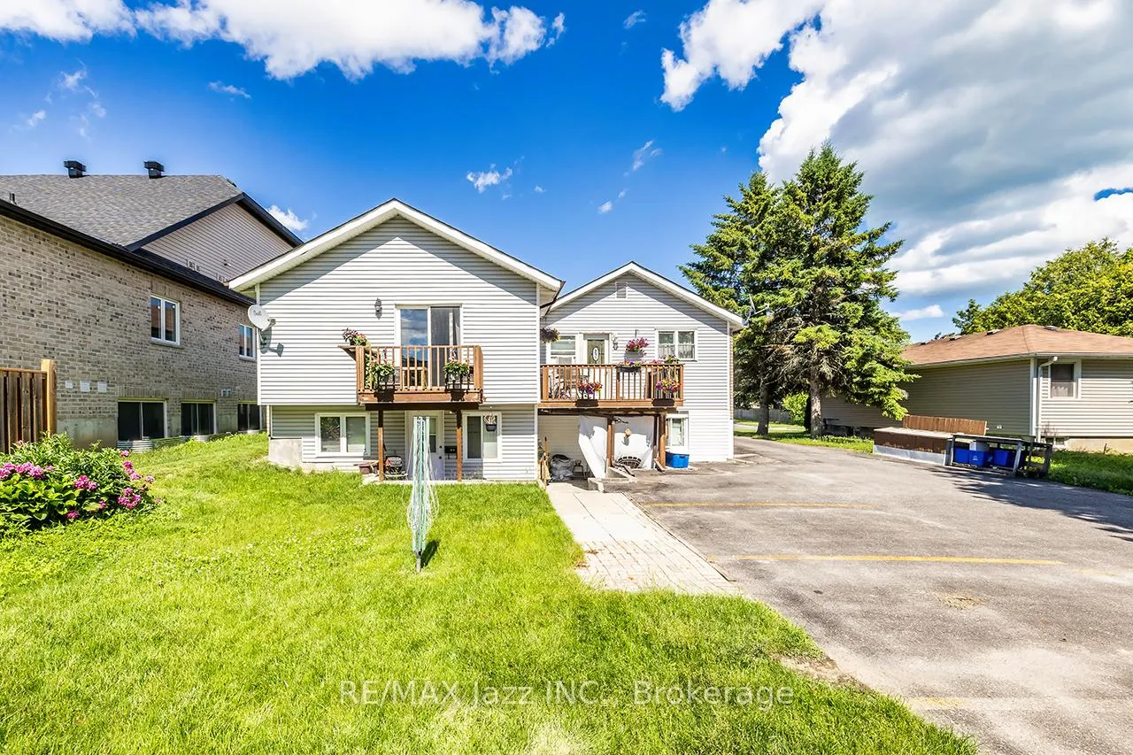 Photo 8 of 27 Waverley Road, Clarington, Bowmanville — HOMEH