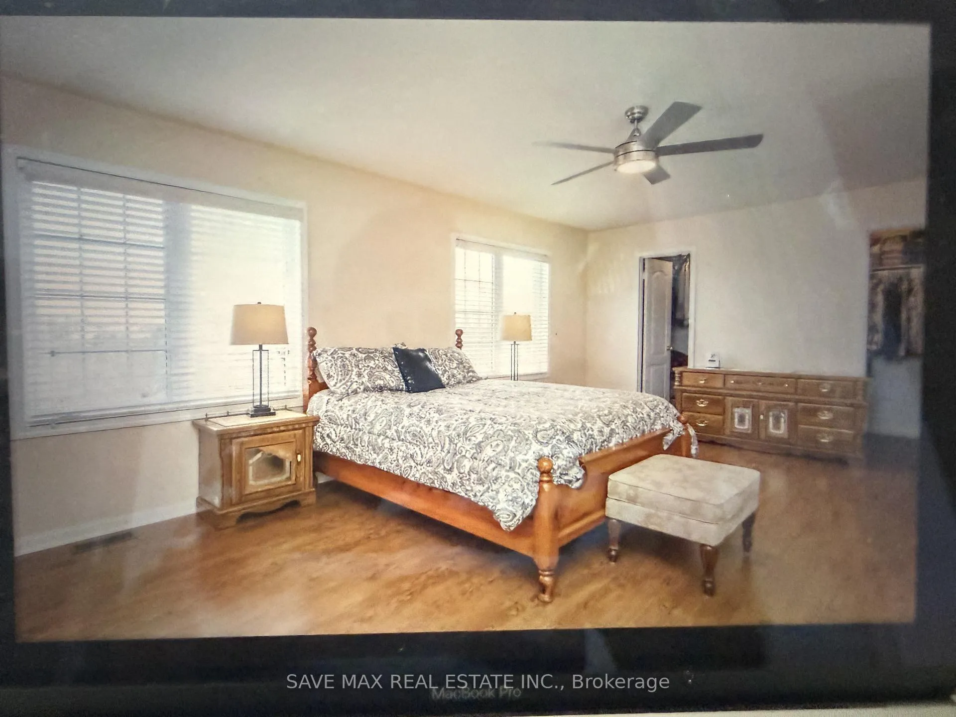 Photo 6 of 184 Treeline Boulevard, Brampton, Vales of Castlemore — HOMEH