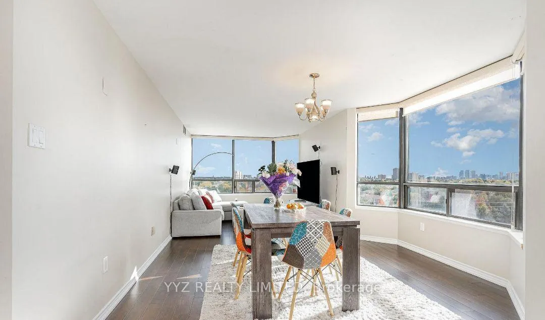 Photo 10 of Unit 807, 7440 Bathurst Street, Vaughan, Brownridge — HOMEH