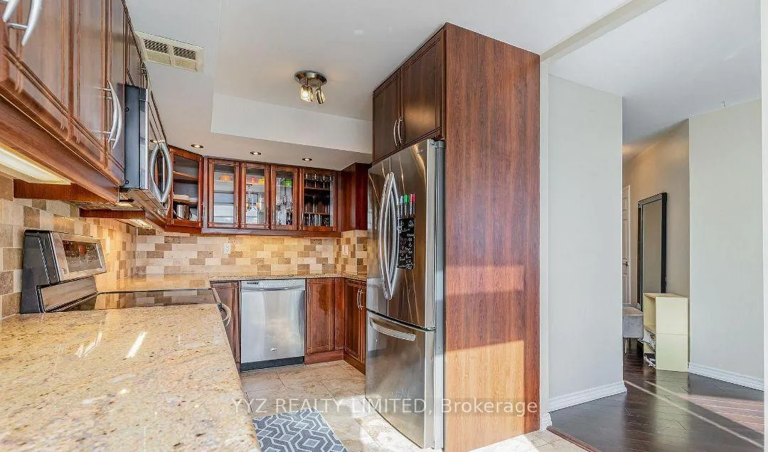 Photo 11 of Unit 807, 7440 Bathurst Street, Vaughan, Brownridge — HOMEH