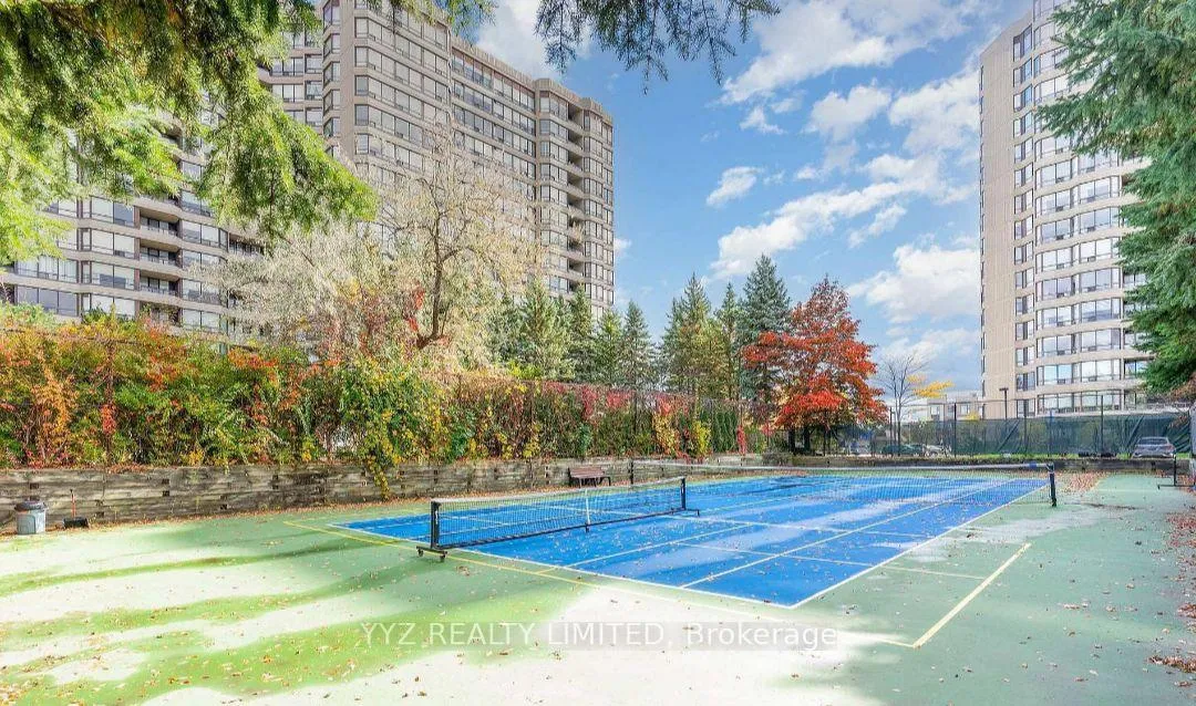 Photo 18 of Unit 807, 7440 Bathurst Street, Vaughan, Brownridge — HOMEH