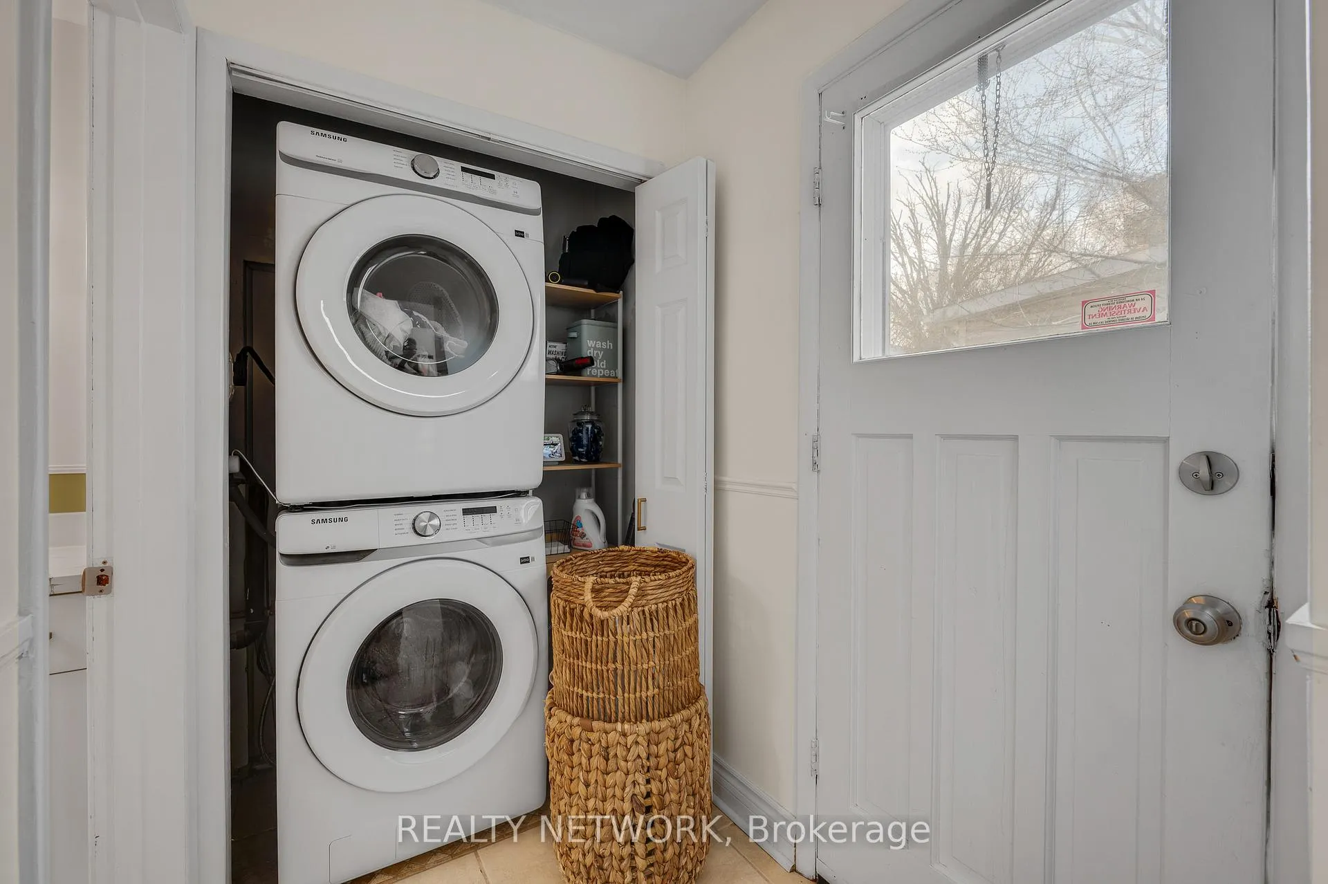 Photo 20 of 6 Ben Lomond Place, Hamilton, Raleigh — HOMEH