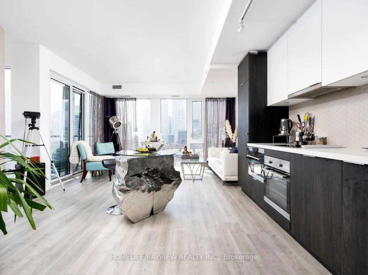 Photo 13 of Unit 1402, 158 Front Street E, Toronto, Moss Park — HOMEH