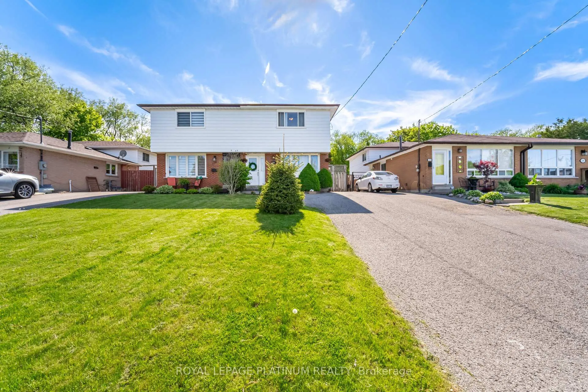 Photo 2 of 232 Durham Street, Oshawa, Vanier — HOMEH