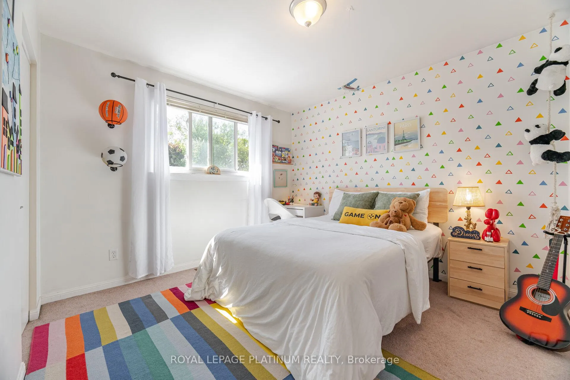 Photo 24 of 232 Durham Street, Oshawa, Vanier — HOMEH