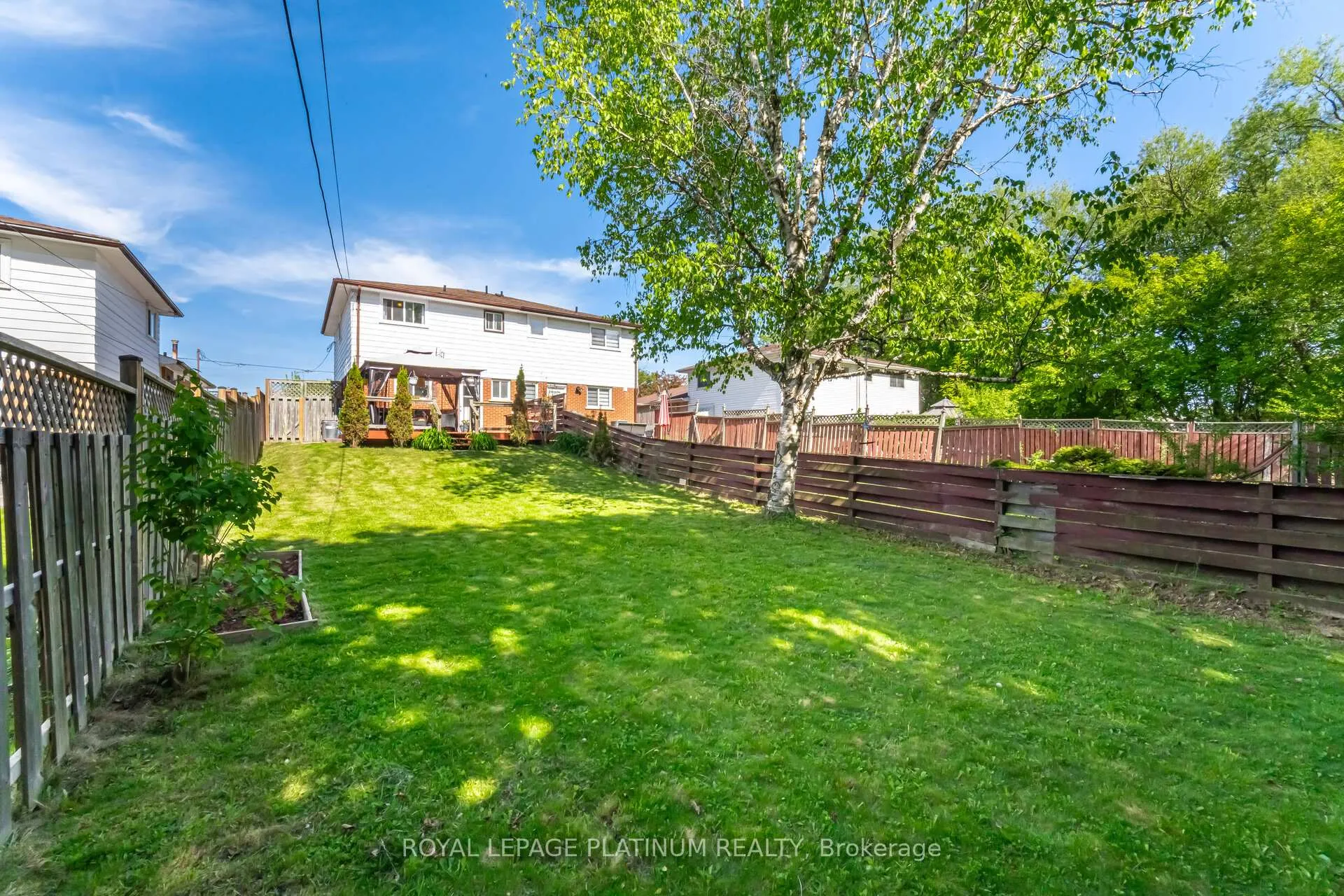 Photo 40 of 232 Durham Street, Oshawa, Vanier — HOMEH