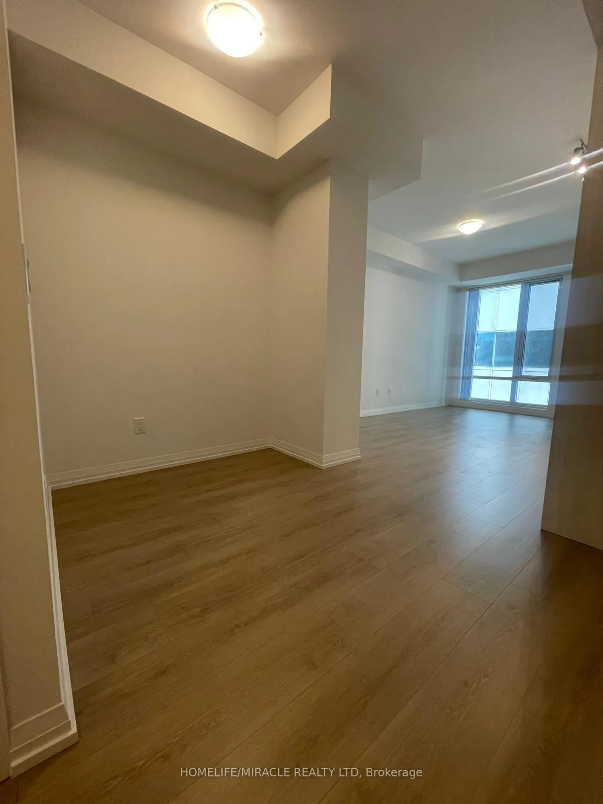Photo 19 of Unit 1110, 8 Widmer Street, Toronto, Waterfront Communities — HOMEH