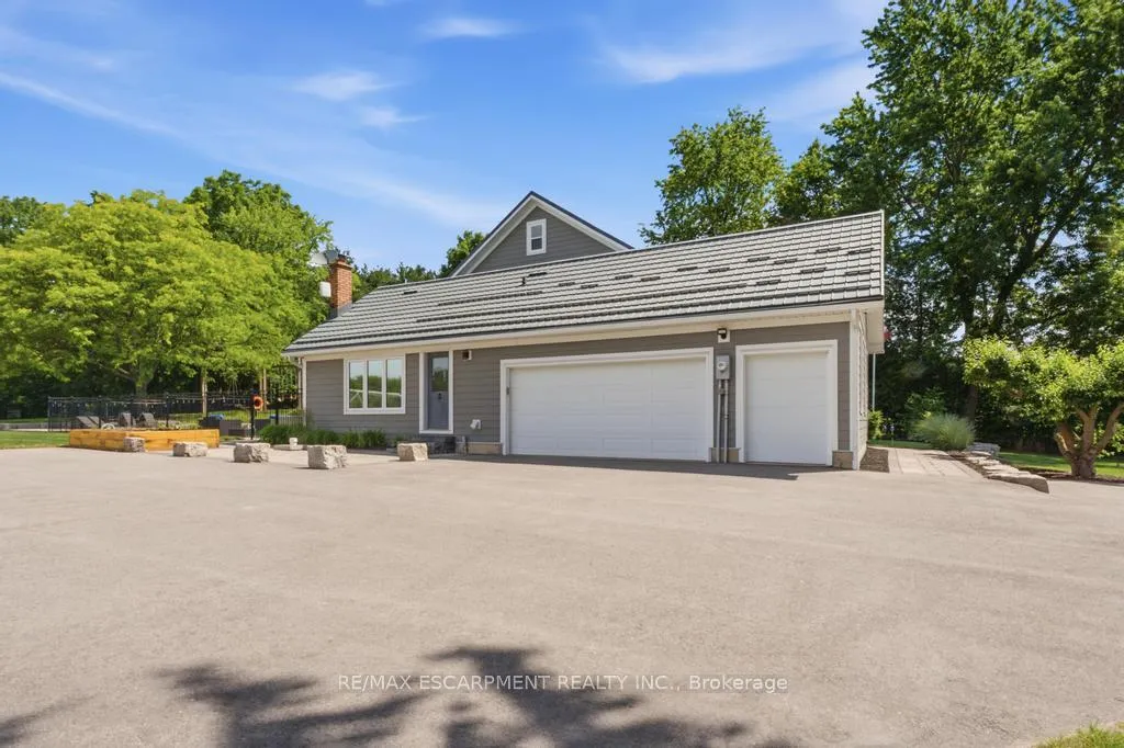 Photo 2 of 1119 Powerline Road E, Hamilton, Ancaster — HOMEH