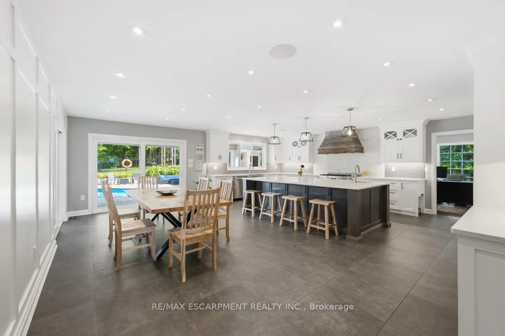 Photo 5 of 1119 Powerline Road E, Hamilton, Ancaster — HOMEH