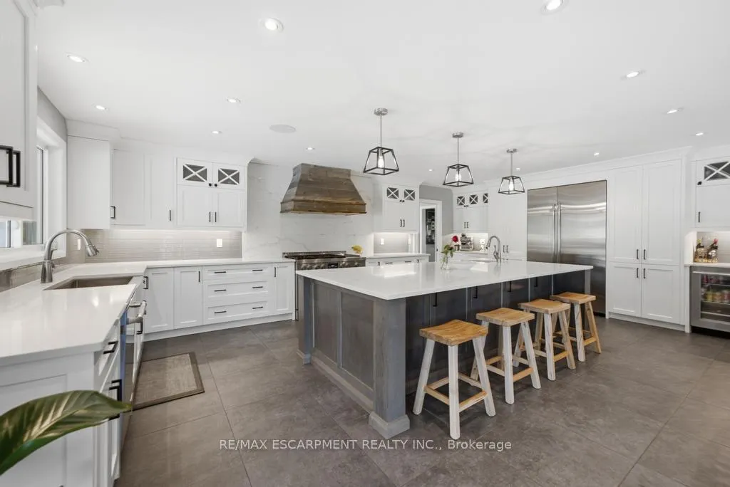 Photo 7 of 1119 Powerline Road E, Hamilton, Ancaster — HOMEH