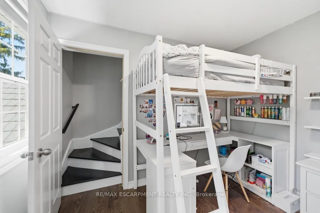 Photo 26 of 1119 Powerline Road E, Hamilton, Ancaster — HOMEH