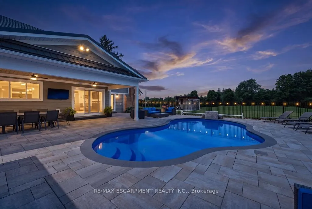Photo 32 of 1119 Powerline Road E, Hamilton, Ancaster — HOMEH