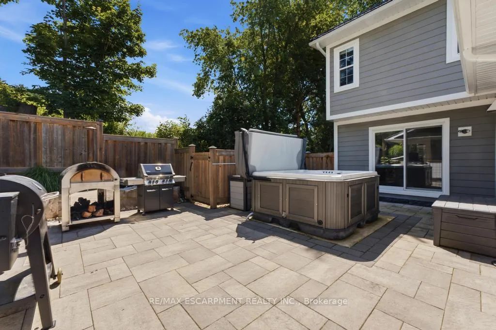 Photo 34 of 1119 Powerline Road E, Hamilton, Ancaster — HOMEH