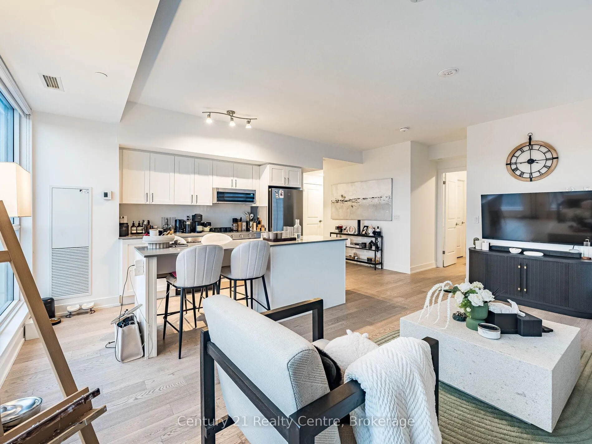 Photo 29 of 1063 Douglas McCurdy Common, Mississauga, Lakeview — HOMEH