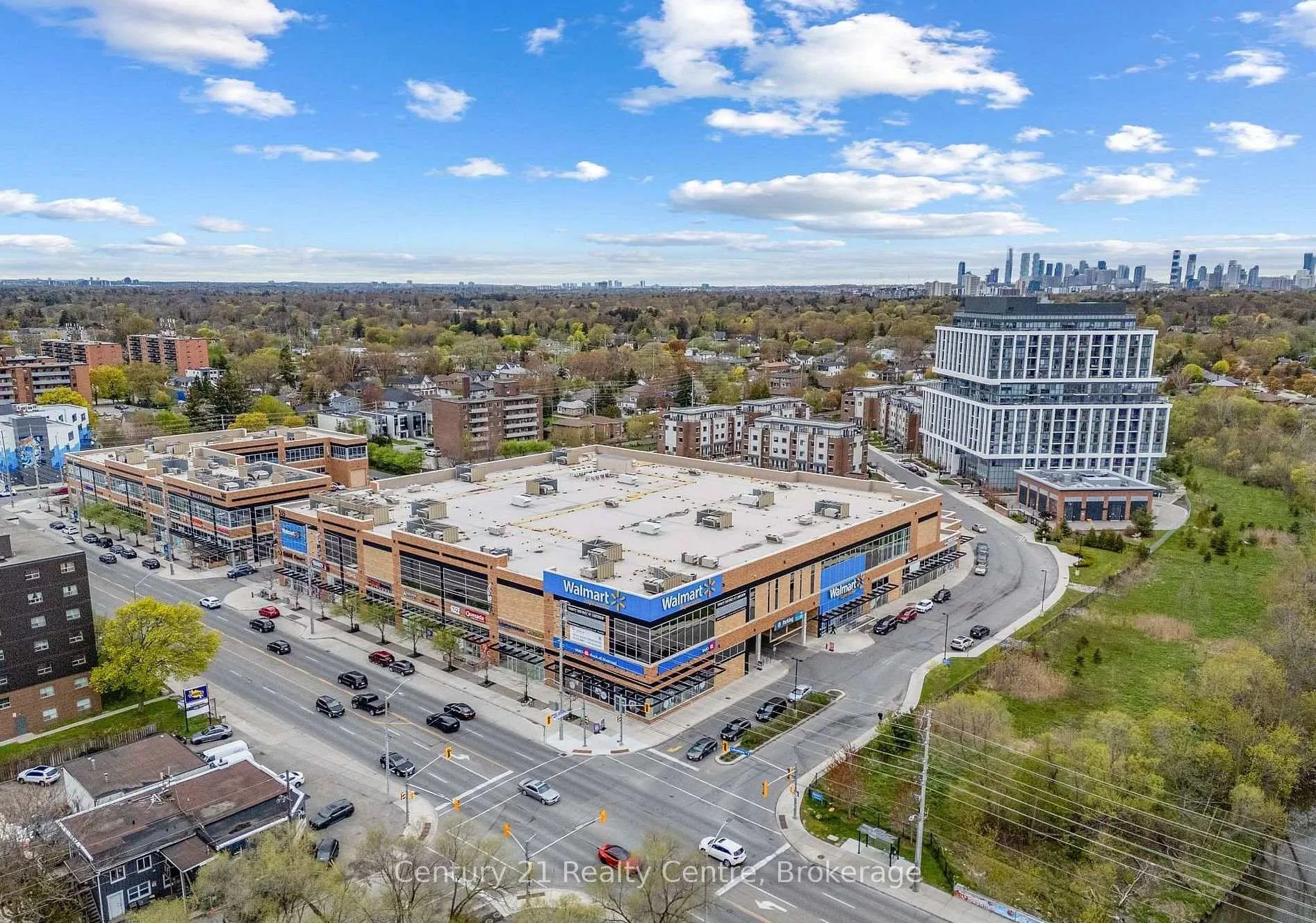 Photo 48 of 1063 Douglas McCurdy Common, Mississauga, Lakeview — HOMEH
