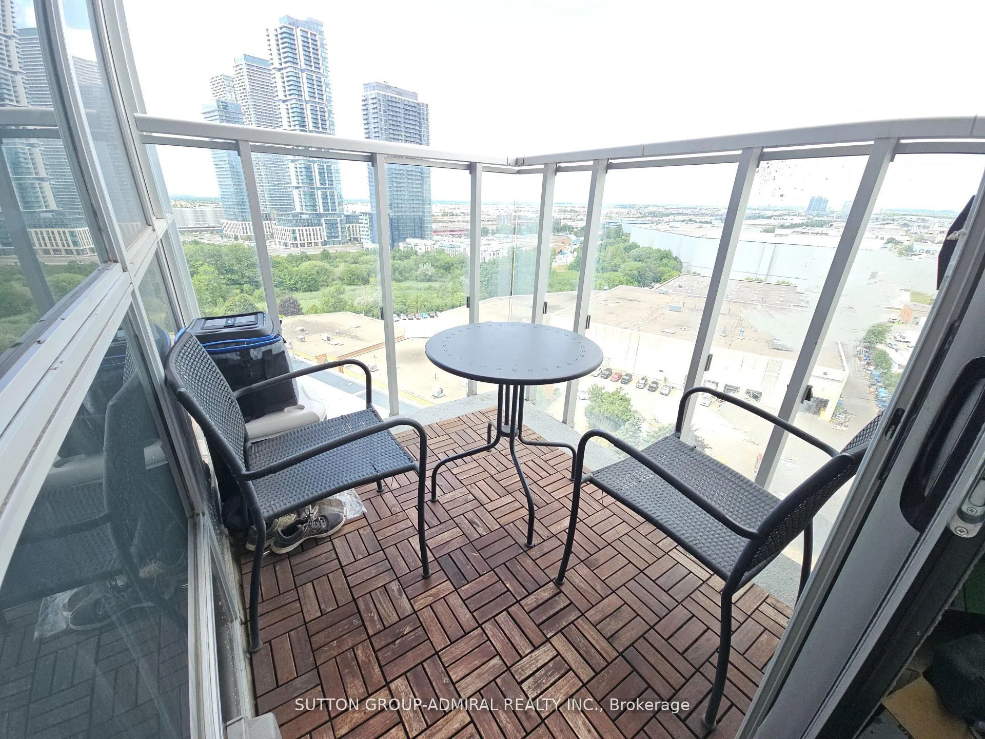 Photo 16 of Unit 1307, 2908 Highway 7 Road, Vaughan, Concord — HOMEH