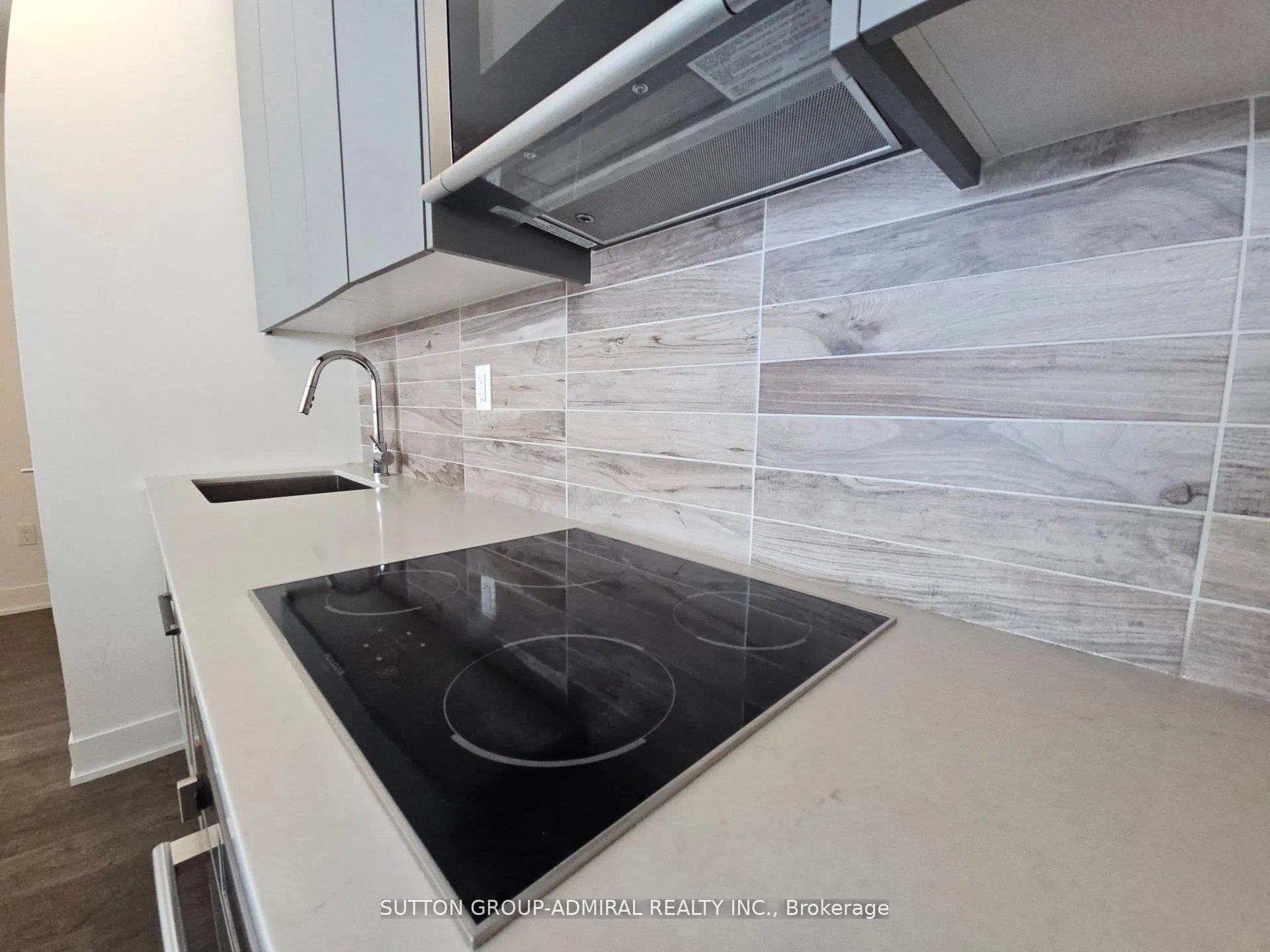 Photo 18 of Unit 1307, 2908 Highway 7 Road, Vaughan, Concord — HOMEH