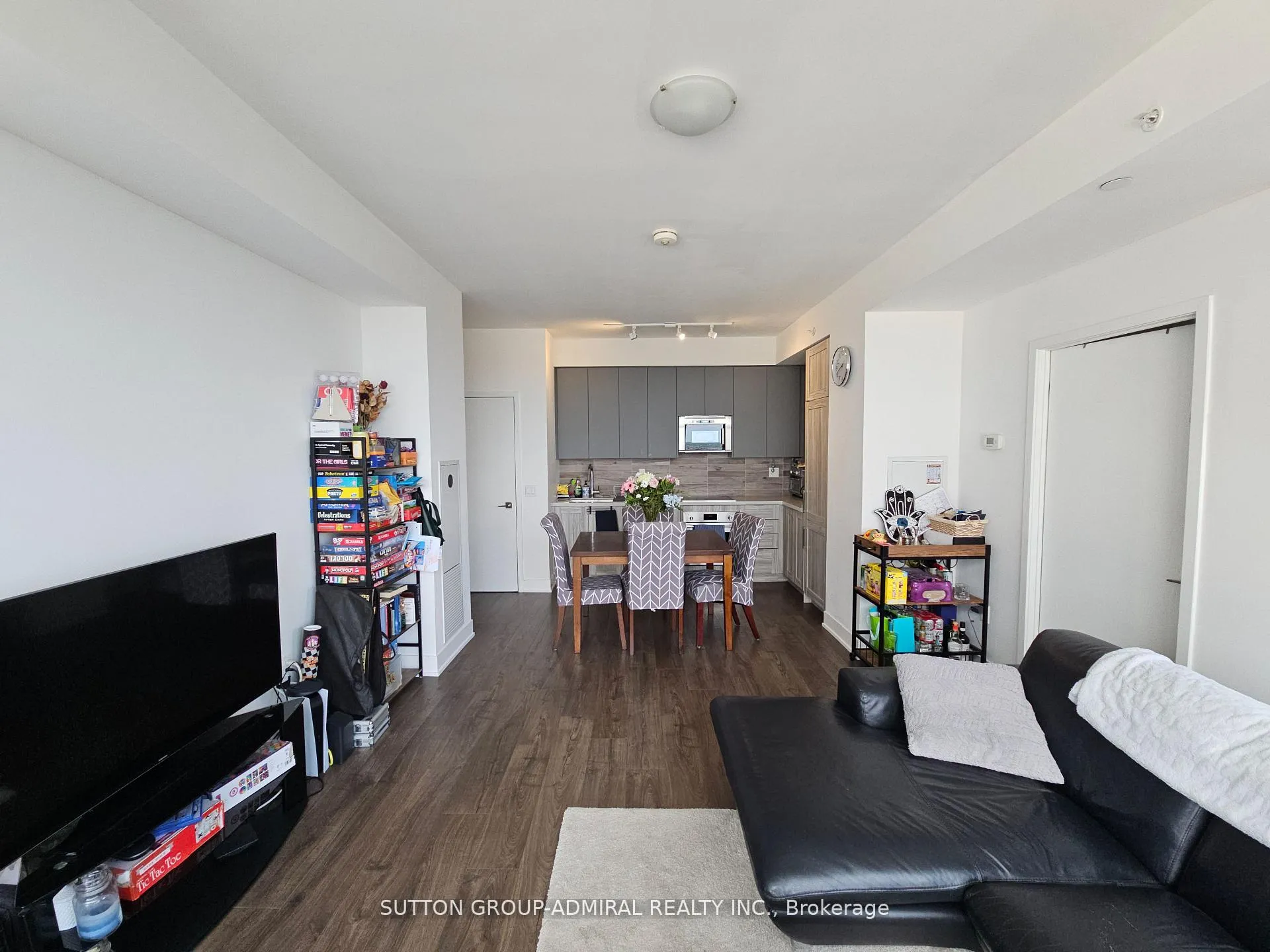 Photo 21 of Unit 1307, 2908 Highway 7 Road, Vaughan, Concord — HOMEH