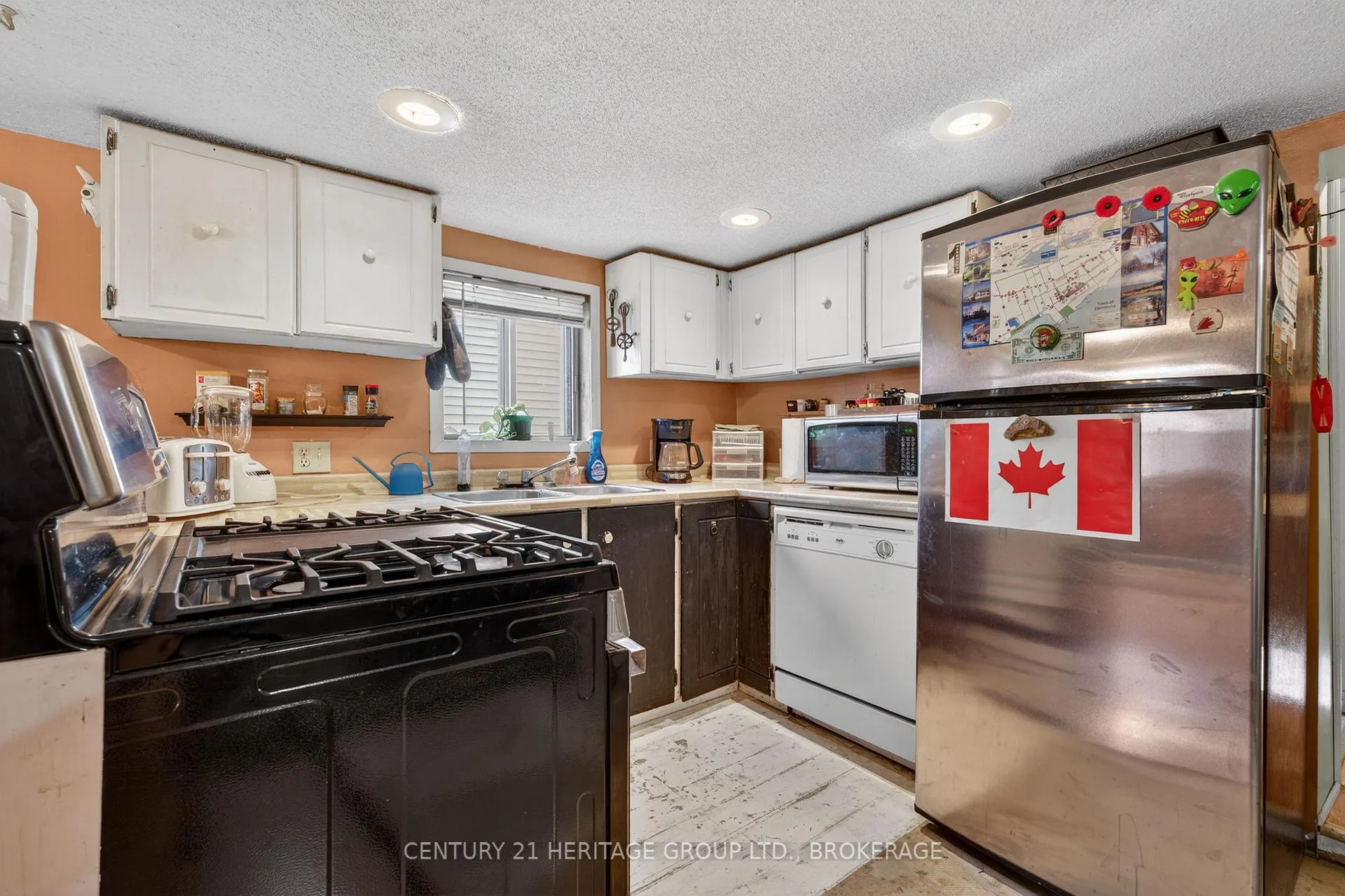 Photo 8 of 326 Dundas Street, Deseronto, Deseronto (Town) — HOMEH