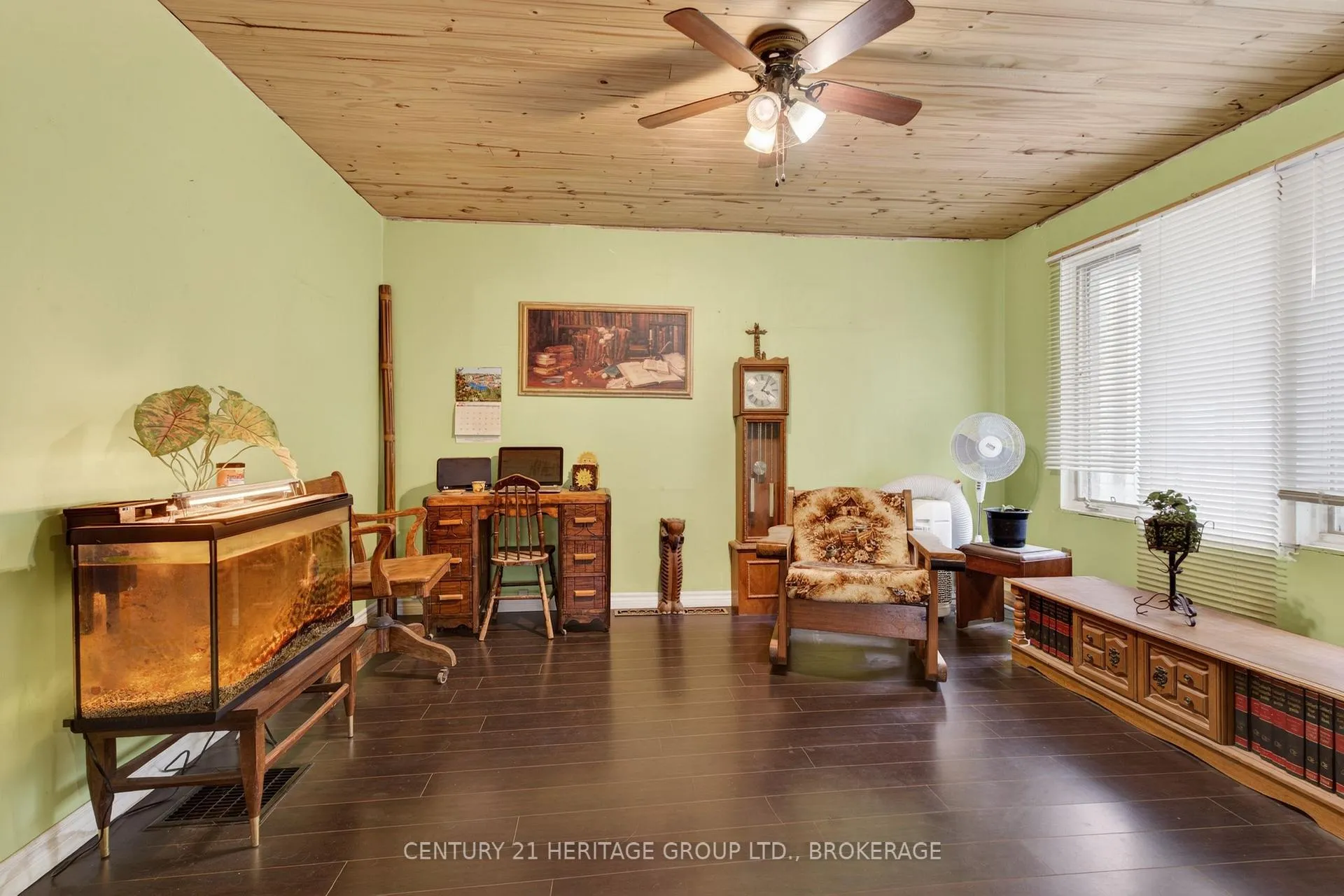 Photo 13 of 326 Dundas Street, Deseronto, Deseronto (Town) — HOMEH