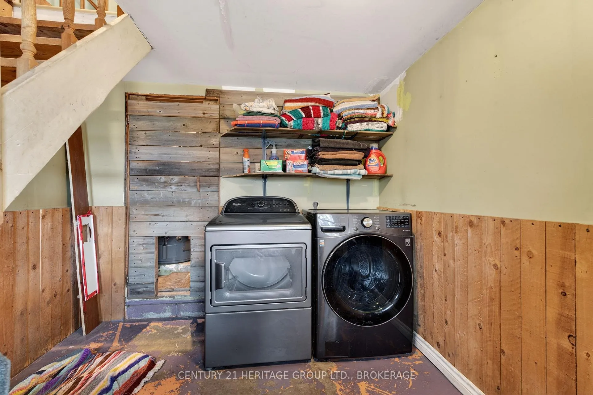 Photo 20 of 326 Dundas Street, Deseronto, Deseronto (Town) — HOMEH
