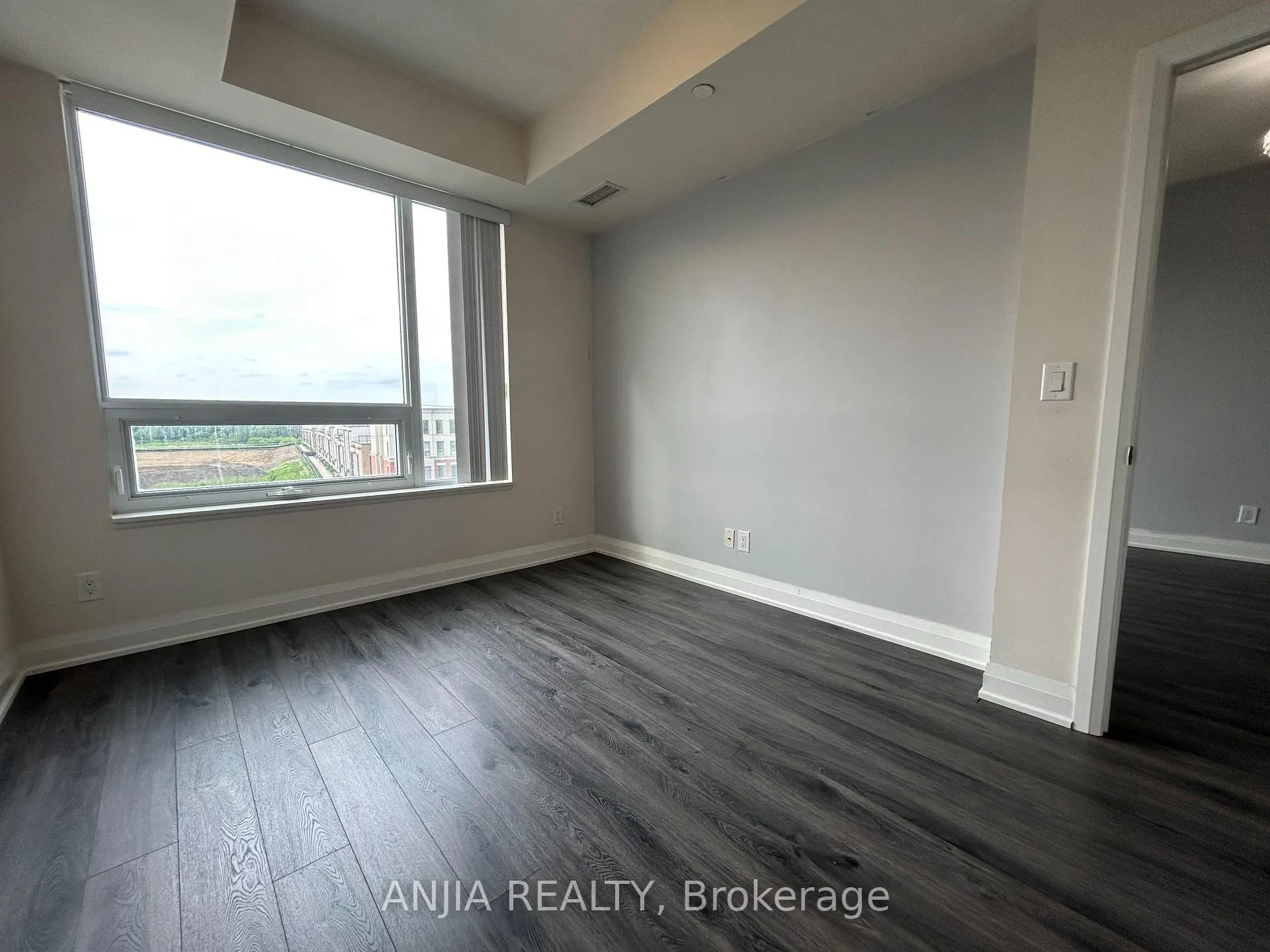 Photo 13 of Unit 615, 28 Uptown Drive, Markham, Unionville — HOMEH