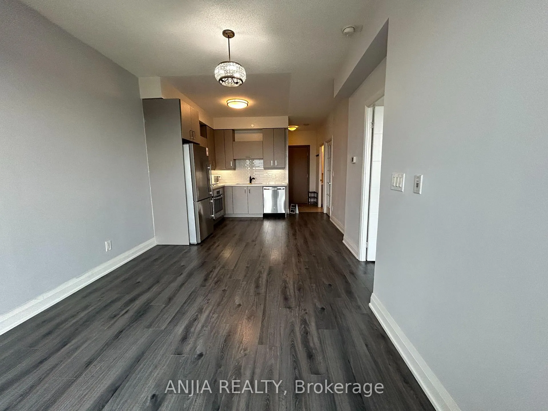 Photo 14 of Unit 615, 28 Uptown Drive, Markham, Unionville — HOMEH