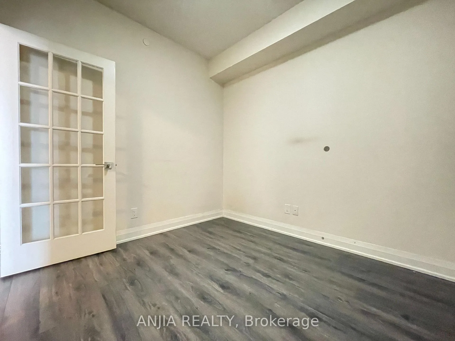 Photo 15 of Unit 615, 28 Uptown Drive, Markham, Unionville — HOMEH